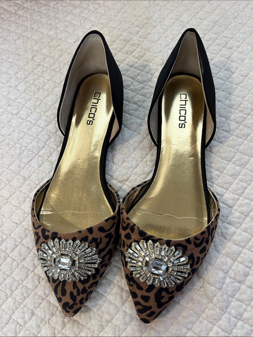 Chicos flats size 8.5 like new